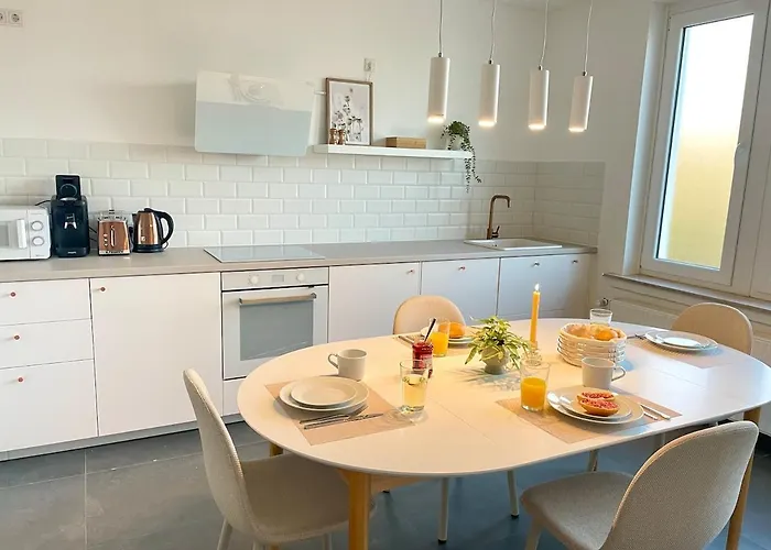 Sonnendeck - Zentral Und Ruhig Appartement